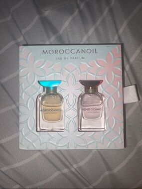 Moroccanoil Mini Eau de Parfum Duo with Teal and Rose Caps